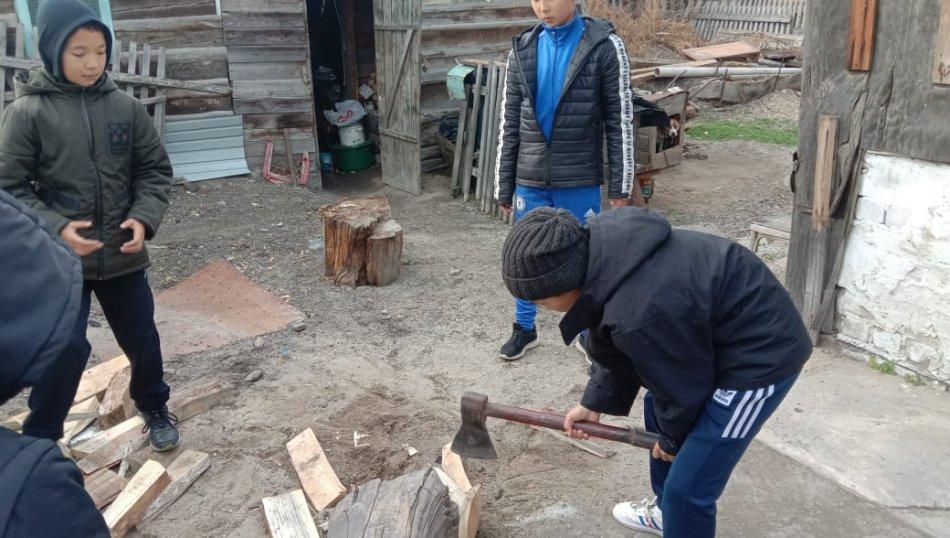 «Таза аула» кент қарияларына көмек челленджі